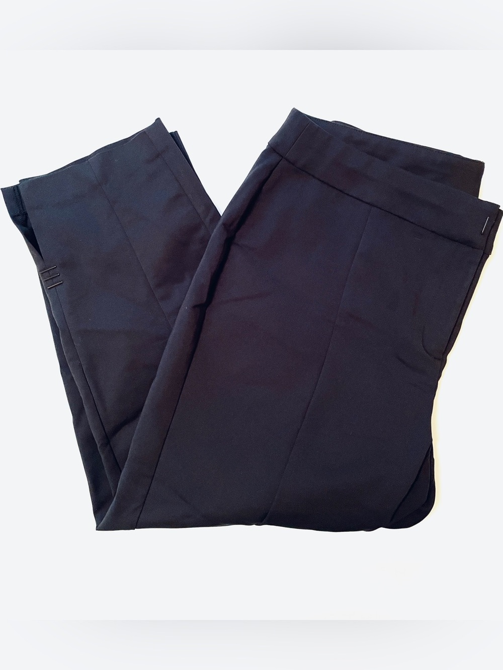 ALFANI Women’s Cropped Dress Pants in black 16W